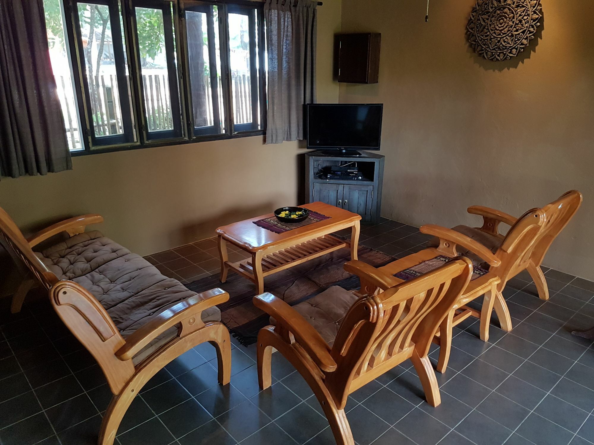Melina Beach Front Bungalows Tha Lane Bay Экстерьер фото